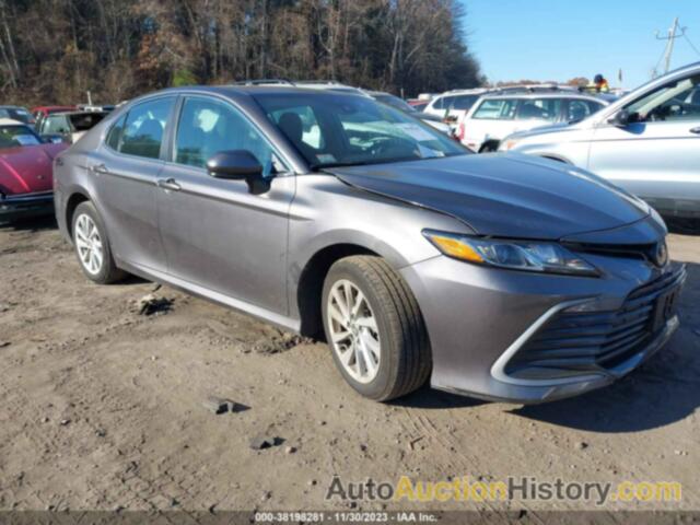 TOYOTA CAMRY LE AWD, 4T1C11BK2NU069637