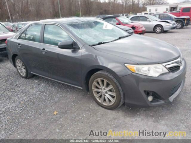 TOYOTA CAMRY XLE, 4T4BF1FK2CR242955
