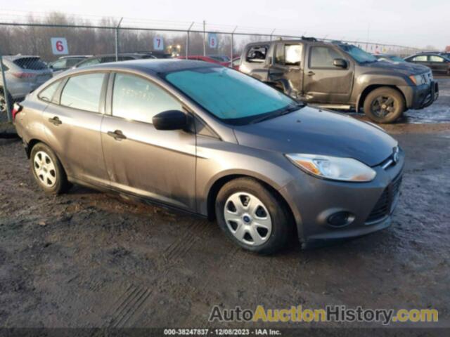 FORD FOCUS S, 1FADP3E26DL174058