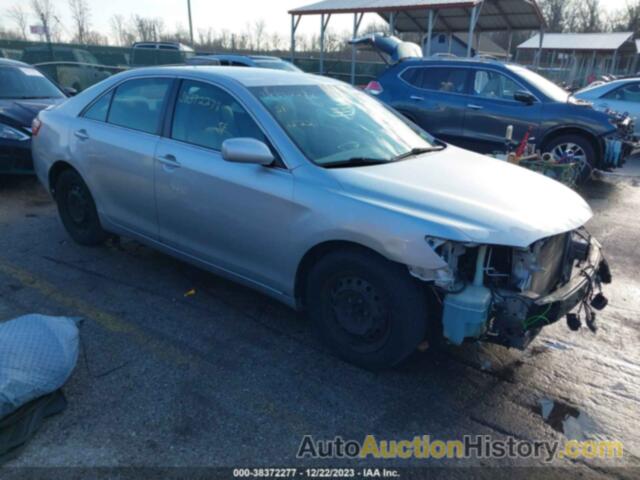 TOYOTA CAMRY LE, 4T1BE46K89U390471