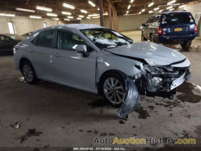 TOYOTA CAMRY LE AWD, 4T1R11BK2NU071849