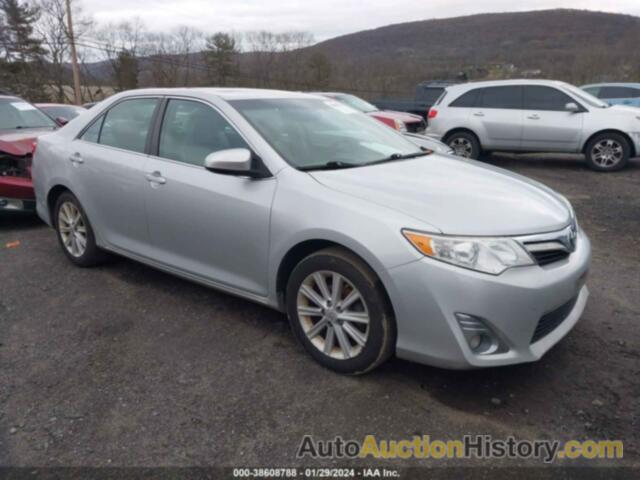TOYOTA CAMRY XLE, 4T1BF1FK3CU608559