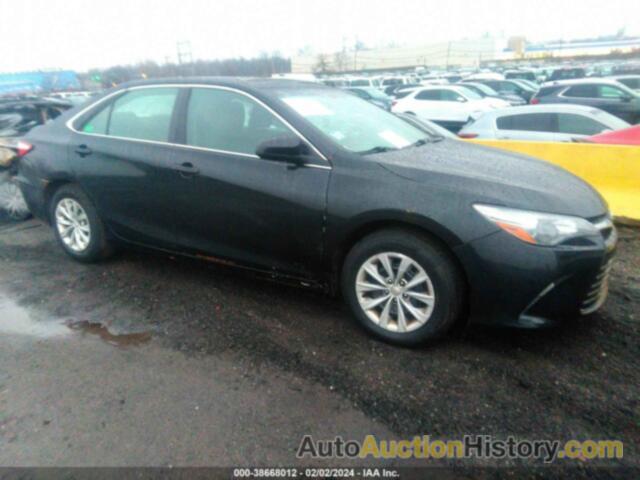 TOYOTA CAMRY LE, 4T4BF1FK4FR470489