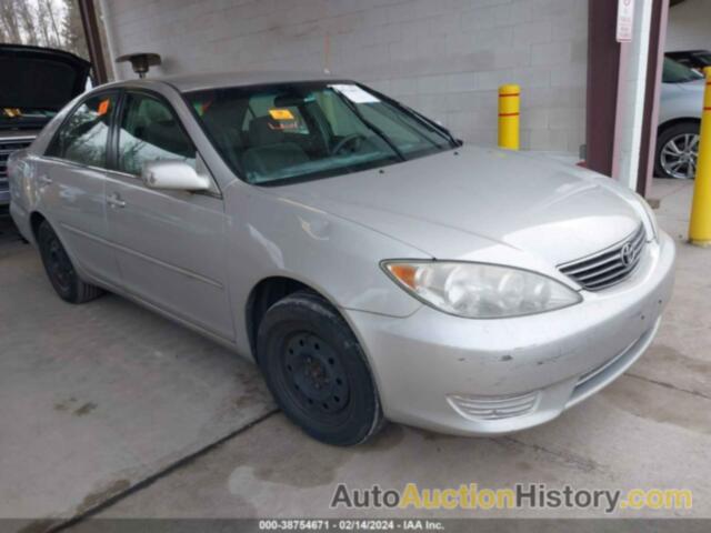 TOYOTA CAMRY LE, 4T1BE32K86U711551