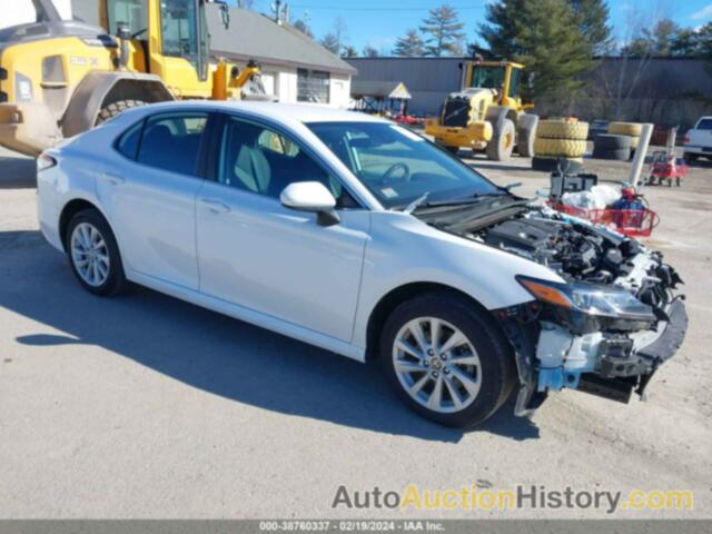 TOYOTA CAMRY LE AWD, 4T1C11BKXMU026176