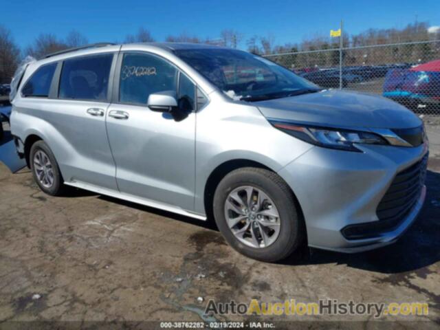 TOYOTA SIENNA LE, 5TDKRKEC8PS172751