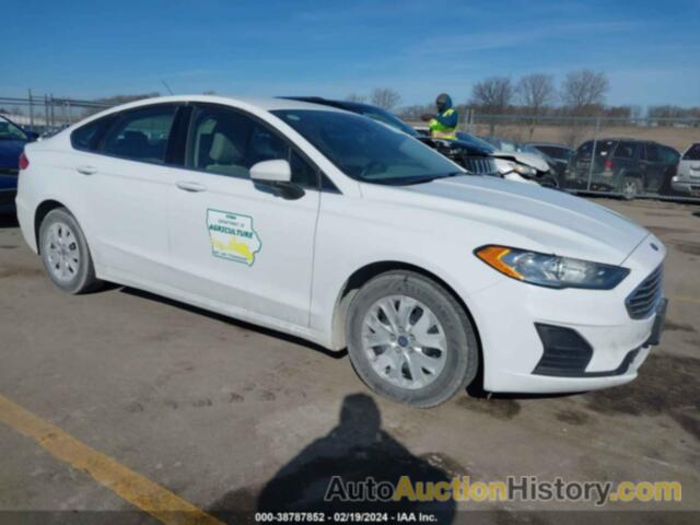 FORD FUSION S, 3FA6P0G76KR151717