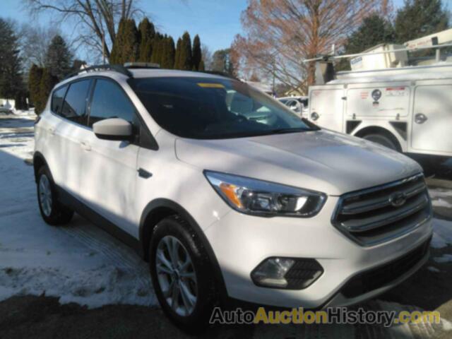 FORD ESCAPE SE, 1FMCU9GD1JUD12302
