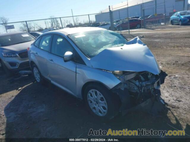 FORD FOCUS SE, 1FAHP3F2XCL461384