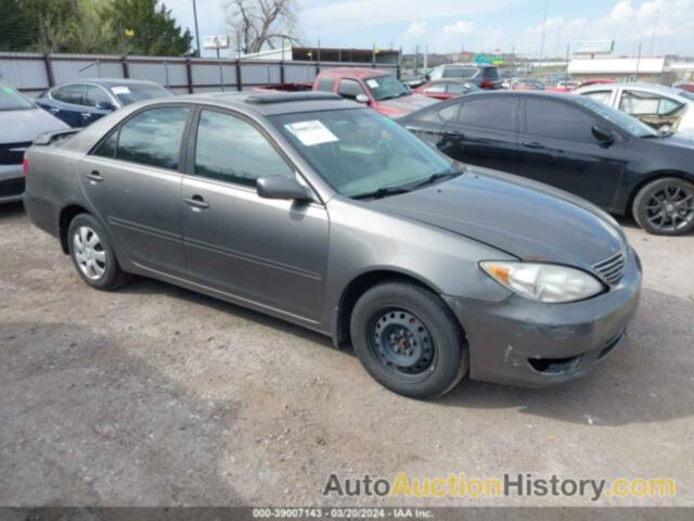 TOYOTA CAMRY LE, JTDBE32K953032705