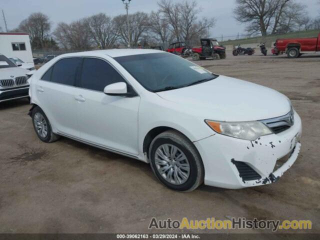 TOYOTA CAMRY LE, 4T4BF1FK9CR208088