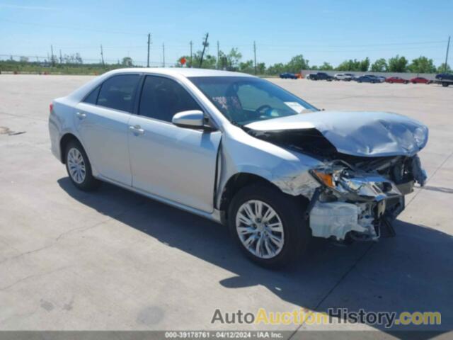 TOYOTA CAMRY SE/LE/XLE, 04T4BF1FK3CR25181