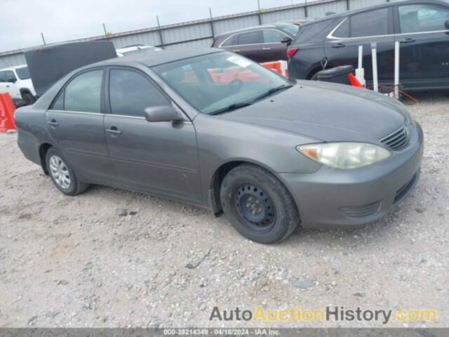 TOYOTA CAMRY LE, 4T1BE32K06U687973