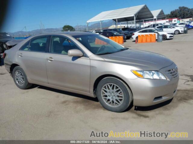 TOYOTA CAMRY LE, 4T1BE46KX7U592502