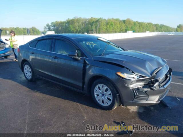 FORD FUSION S, 3FA6P0G74KR130588