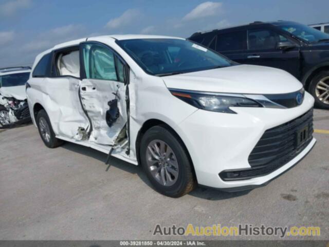 TOYOTA SIENNA LE, 5TDKRKEC2RS196112