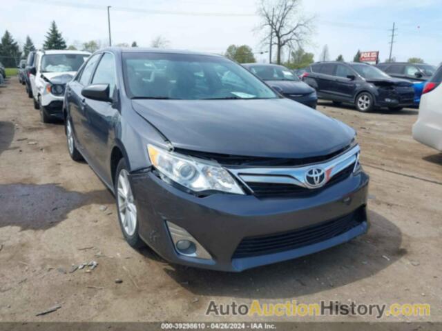 TOYOTA CAMRY XLE, 4T4BF1FK2DR318983