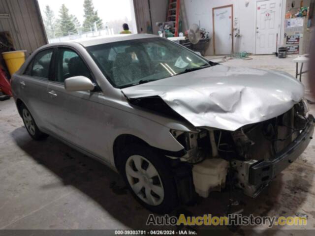 TOYOTA CAMRY LE, 4T1BE46K19U355576