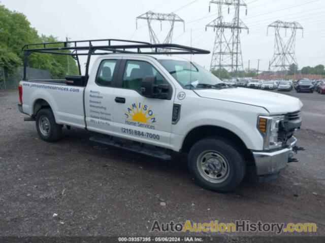 FORD F-250 XL, 1FT7X2A62KED16952